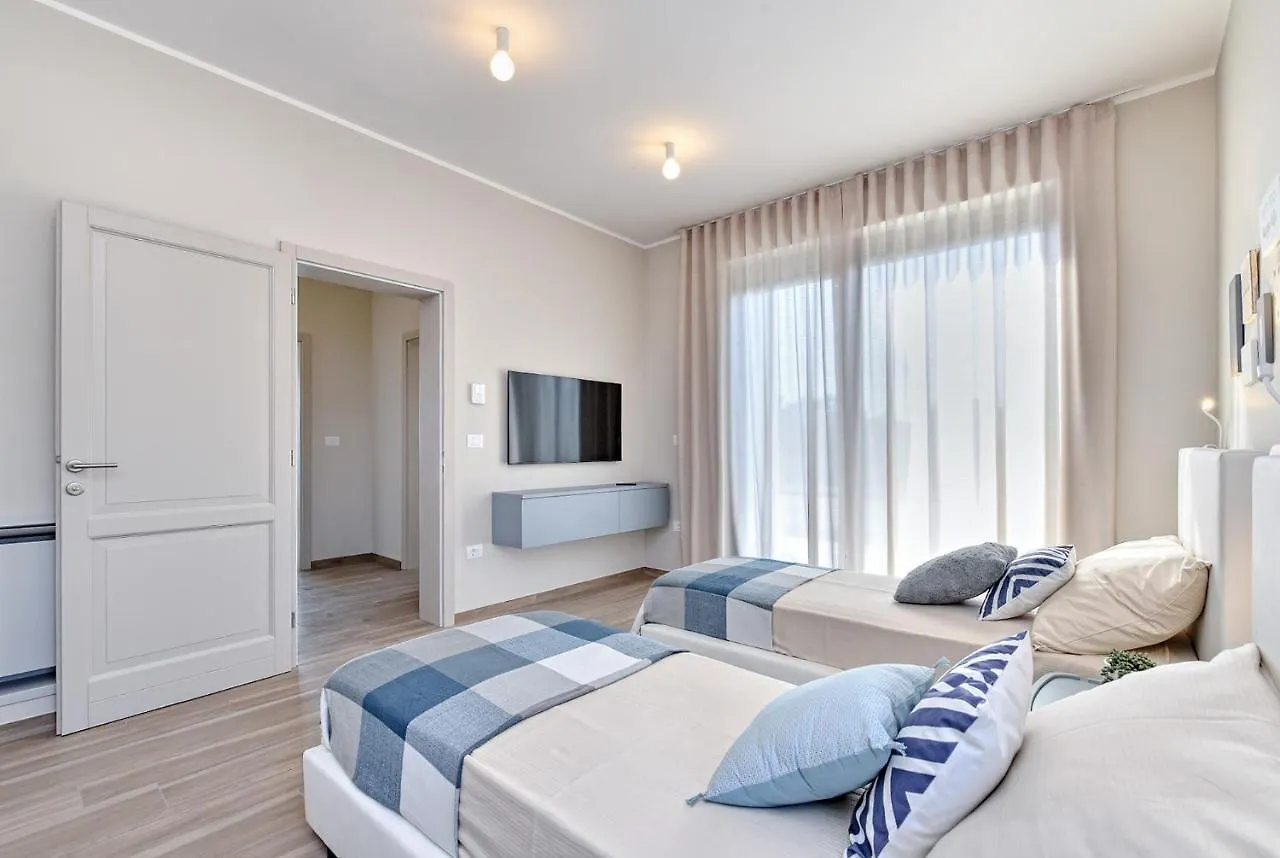 New Villa Tihi Otok Near The Beach Fazana