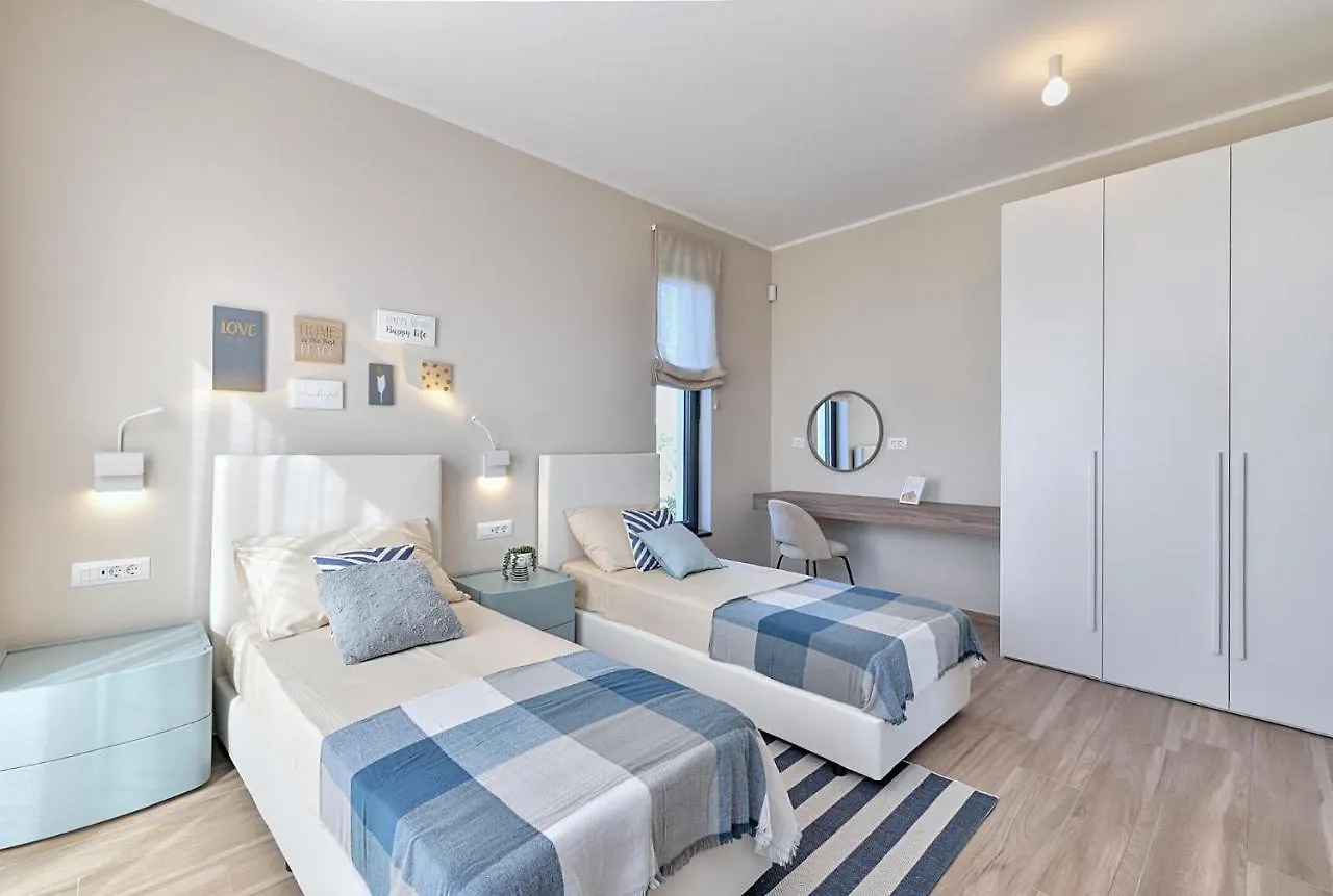 New Villa Tihi Otok Near The Beach Fazana