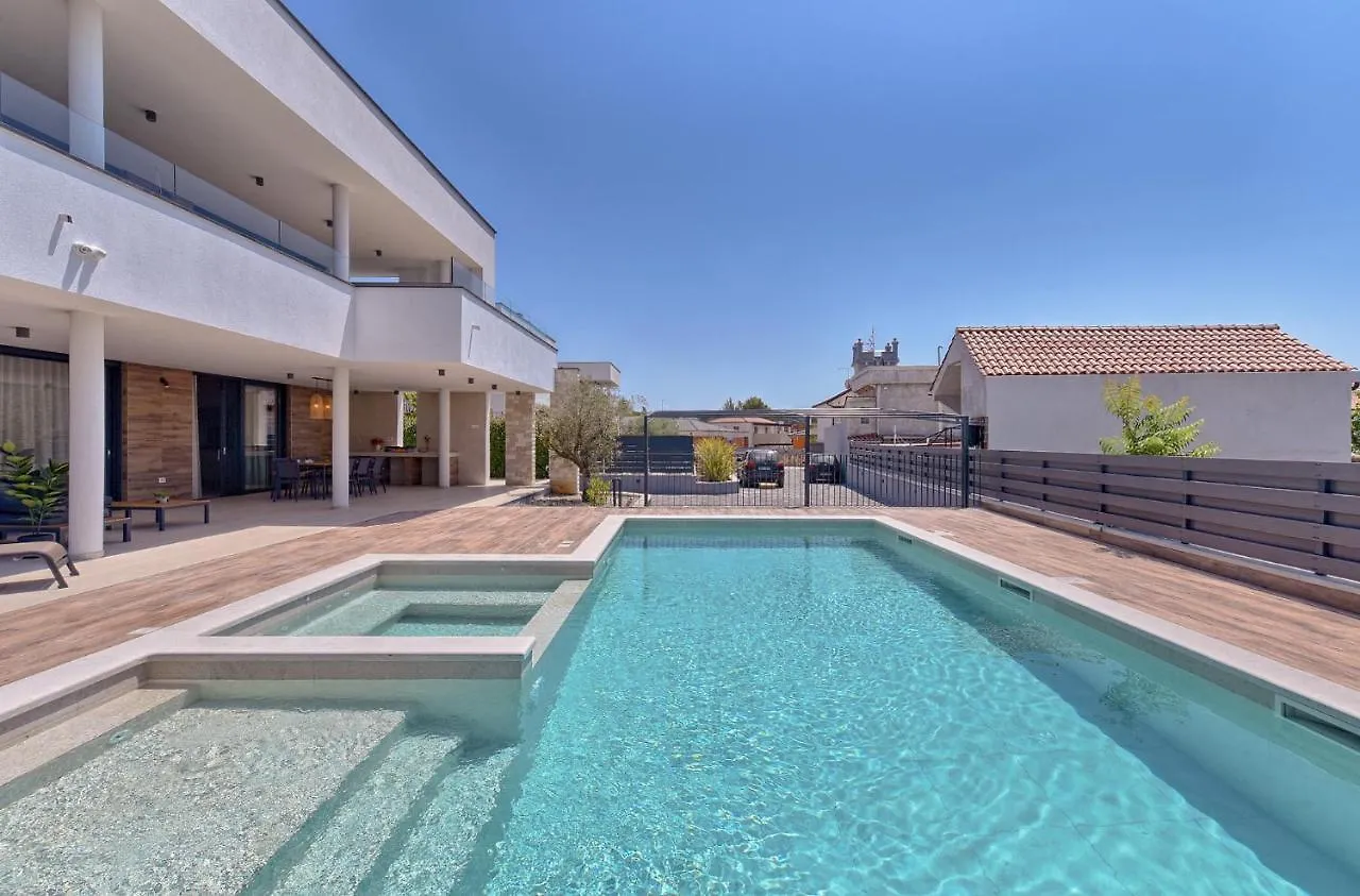 New Villa Tihi Otok Near The Beach Fazana